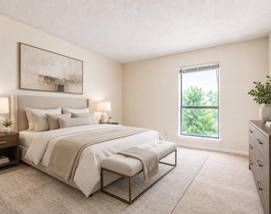 7900 N Stadium Drive - Photo Thumbnail 9