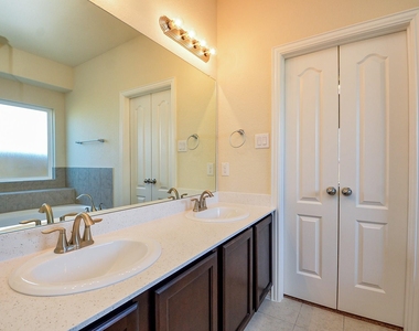 5118 Brookshire Pass Dr - Photo Thumbnail 21