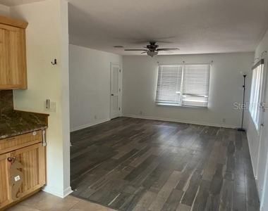 6921 Washington Street - Photo Thumbnail 14