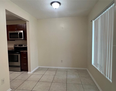 1428 Highland Ridge Circle - Photo Thumbnail 3