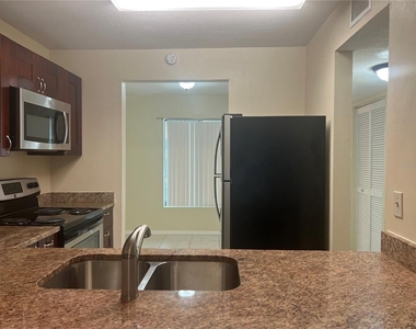 1428 Highland Ridge Circle - Photo Thumbnail 8