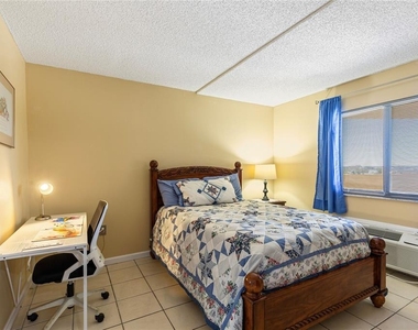 6009 Sea Ranch Drive - Photo Thumbnail 15
