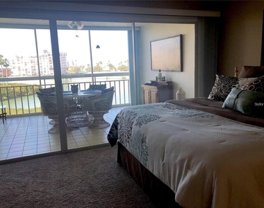 7871 Sailboat Key Boulevard S - Photo Thumbnail 19