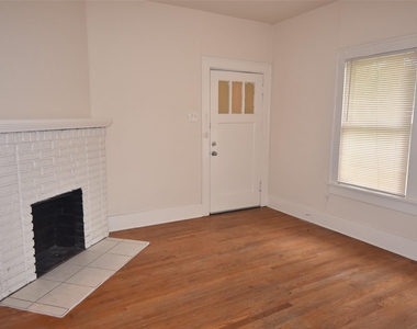 4618 Clay Street - Photo Thumbnail 3
