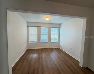 21204 Sandalwood Drive - Photo Thumbnail 13