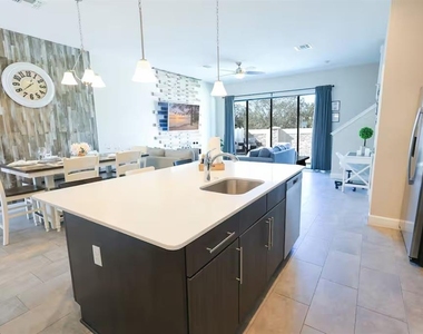 216 Villa Domani Circle - Photo Thumbnail 4