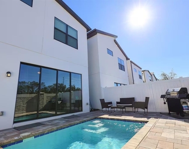 216 Villa Domani Circle - Photo Thumbnail 18