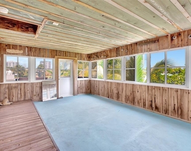 217 Marina Drive - Photo Thumbnail 22
