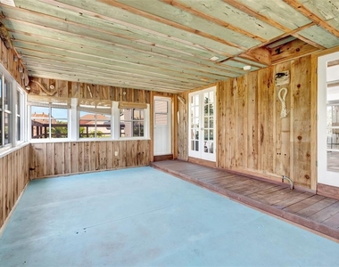 217 Marina Drive - Photo Thumbnail 21