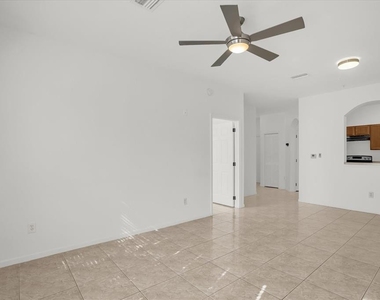 13500 Turtle Marsh Loop - Photo Thumbnail 4
