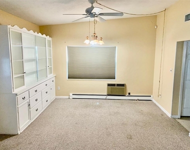 6326 Safford Terrace - Photo Thumbnail 5