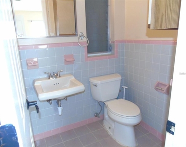 6326 Safford Terrace - Photo Thumbnail 33