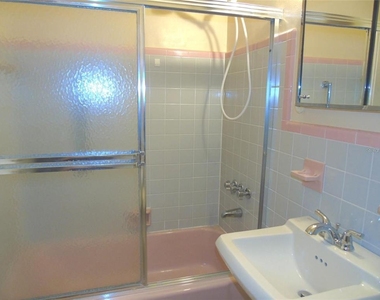 6326 Safford Terrace - Photo Thumbnail 31