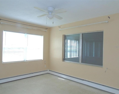 6326 Safford Terrace - Photo Thumbnail 13