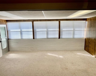 6326 Safford Terrace - Photo Thumbnail 7