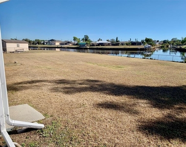 6326 Safford Terrace - Photo Thumbnail 39