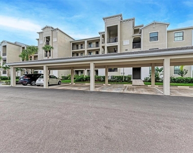 17902 Gawthrop Drive - Photo Thumbnail 3