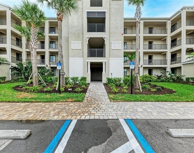 17902 Gawthrop Drive - Photo Thumbnail 6