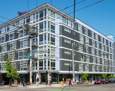 320 East Pine - Photo Thumbnail 1