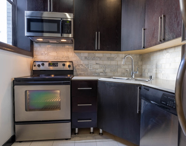 609 S. Grand Ave - Photo Thumbnail 1