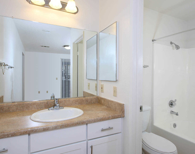 24922 Hidden Hills Road - Photo Thumbnail 13