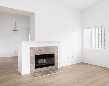 24922 Hidden Hills Road - Photo Thumbnail 8