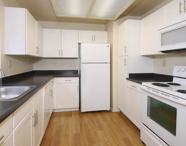 24922 Hidden Hills Road - Photo Thumbnail 6