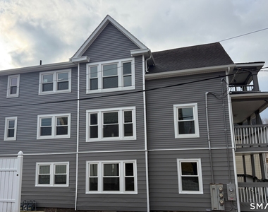 484 West Street - Photo Thumbnail 10