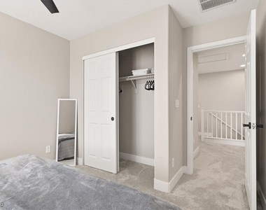 4536 Anspach Street - Photo Thumbnail 17
