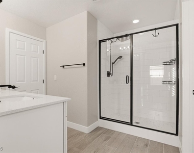 4536 Anspach Street - Photo Thumbnail 13