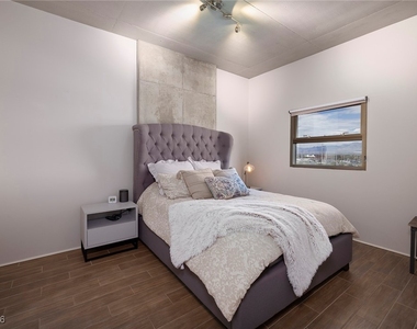 353 E Bonneville Avenue - Photo Thumbnail 18