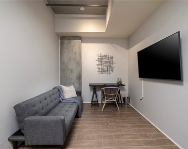 353 E Bonneville Avenue - Photo Thumbnail 30