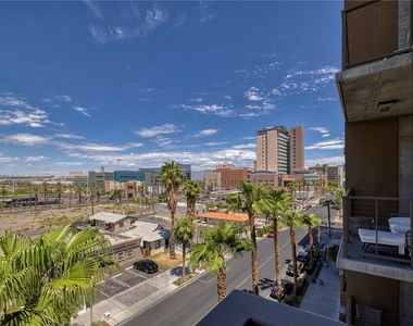 353 E Bonneville Avenue - Photo Thumbnail 27