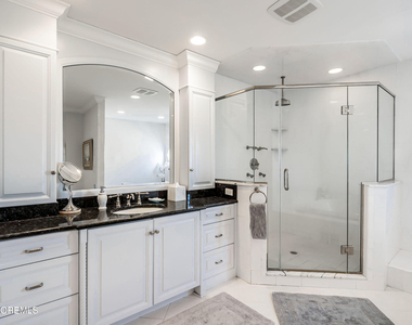 38 Ocean Avenue - Photo Thumbnail 16
