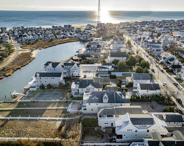 38 Ocean Avenue - Photo Thumbnail 35