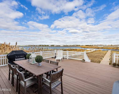 38 Ocean Avenue - Photo Thumbnail 5