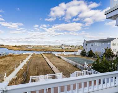 38 Ocean Avenue - Photo Thumbnail 3