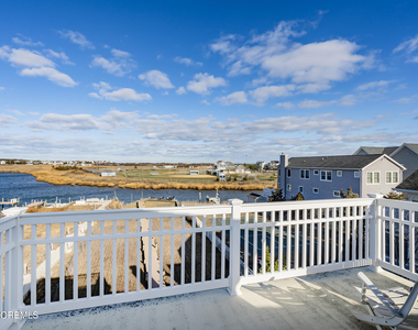 38 Ocean Avenue - Photo Thumbnail 4