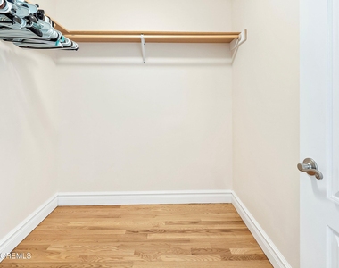 3 Grant Avenue - Photo Thumbnail 15