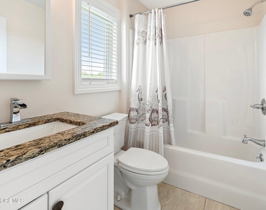 3 Grant Avenue - Photo Thumbnail 18