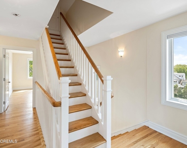 3 Grant Avenue - Photo Thumbnail 25