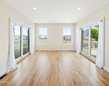 3 Grant Avenue - Photo Thumbnail 10