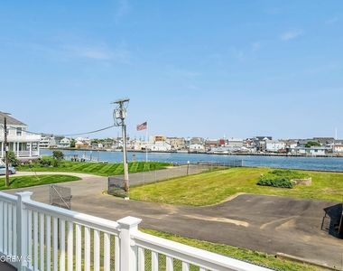 3 Grant Avenue - Photo Thumbnail 21