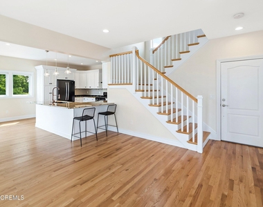 3 Grant Avenue - Photo Thumbnail 26