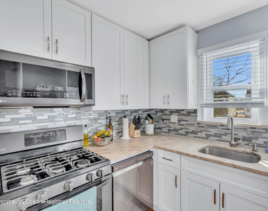 410 4th Avenue - Photo Thumbnail 8