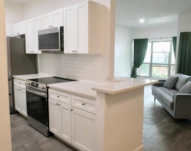 9600 Royal Lane - Photo Thumbnail 3