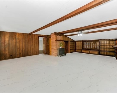 828 S Collins Street - Photo Thumbnail 24