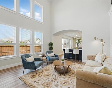 3003 Wind Knot Way - Photo Thumbnail 3