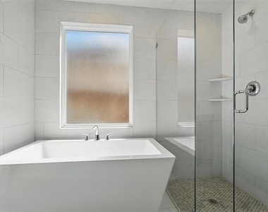 3003 Wind Knot Way - Photo Thumbnail 30