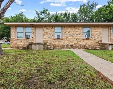 701 W Hull Street - Photo Thumbnail 19